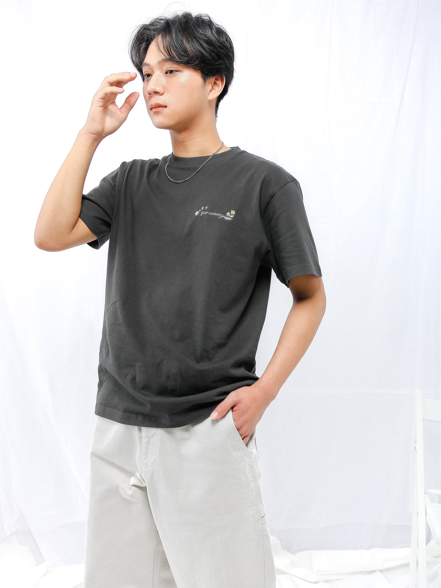 quo canorryロゴ刺繍半袖Tシャツ