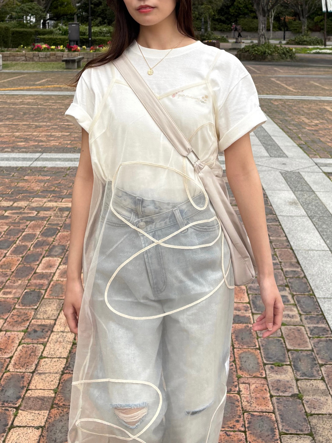 quo canorryロゴ刺繍半袖Tシャツ