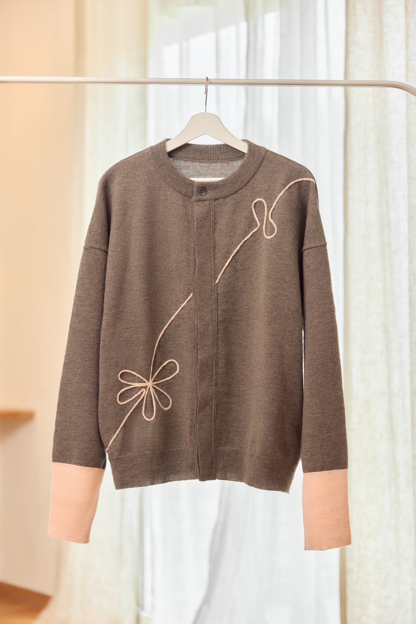 ラメフラワー刺繍2way配色カーディガン